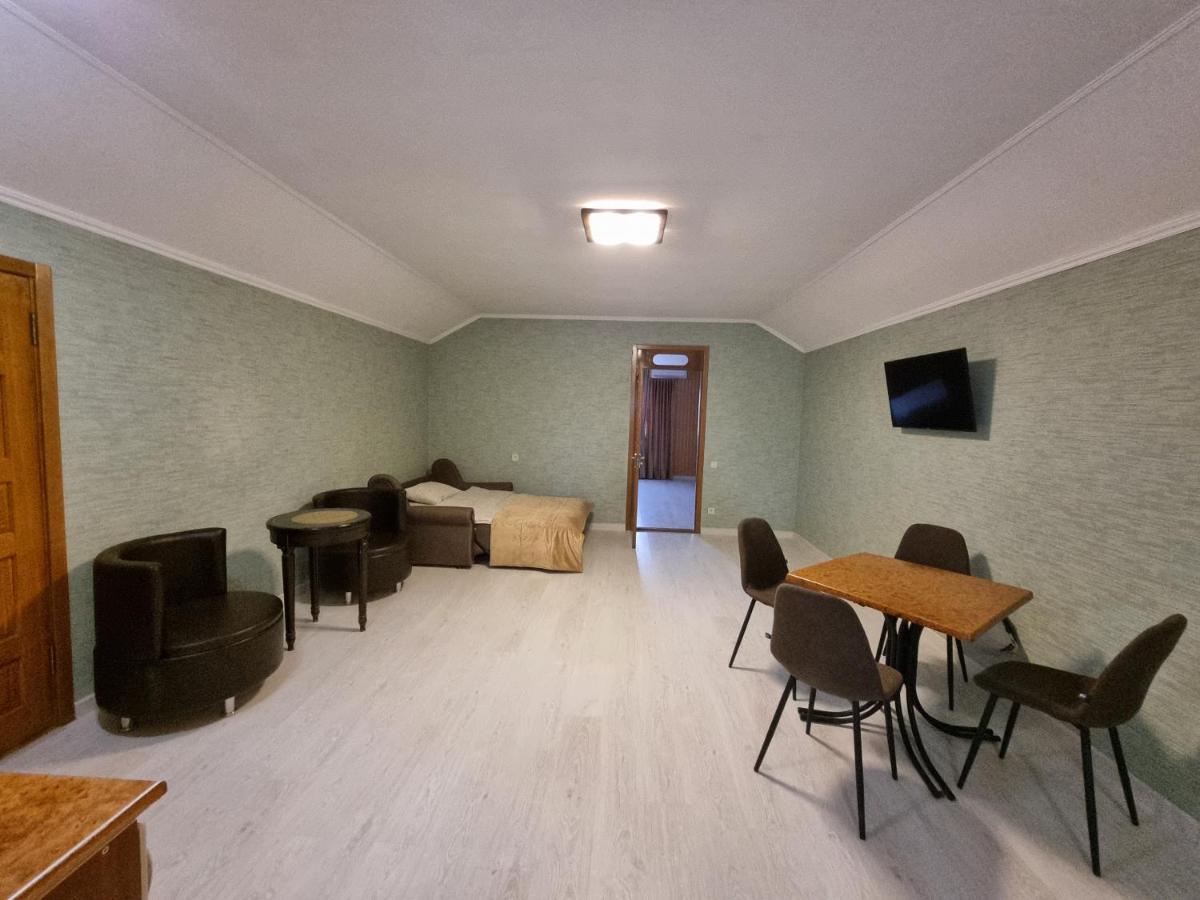 Ник Аэро Hotel Kharkov Phòng bức ảnh