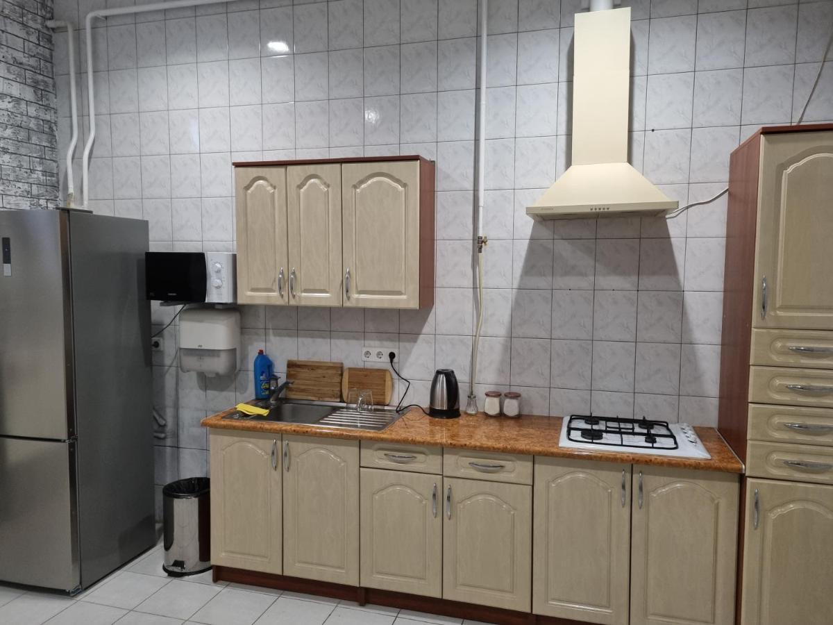 Ник Аэро Hotel Kharkov Ngoại thất bức ảnh